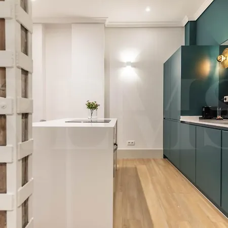 Modern Luxe In The Historic Center By Rems マラガ
